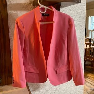 Size 12 Pink jacket with fastener. New!